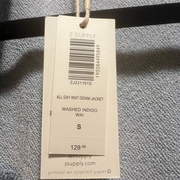 Z Supply oversized denim button up size small - Picture 3 of 4